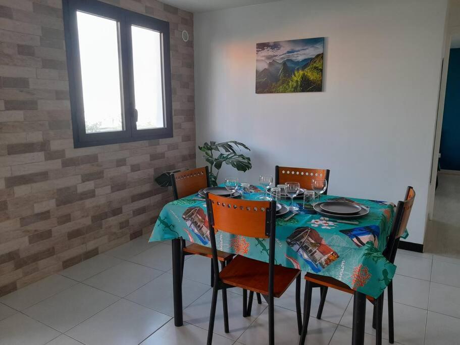 Maison De Vacances Leu Ti Coin Des O A La Chaloupe Saint-Leu Dış mekan fotoğraf